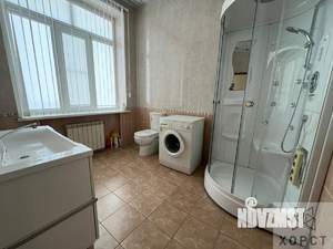 Дом 194м², 2-этажный, участок 11 сот.  