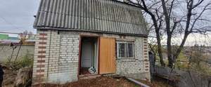 Дом 35м², 2-этажный, участок 6 сот.  