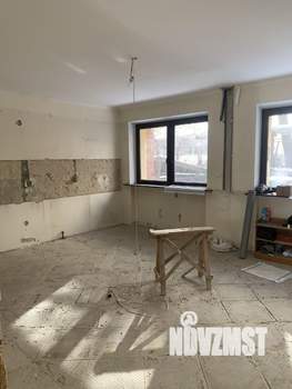 Таунхаус 321м², 3-этажный, участок 1 сот.  