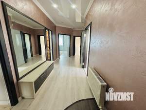 Дом 280м², 2-этажный, участок 5 сот.  