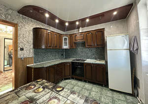 Дом 190м², 2-этажный, участок 7 сот.  