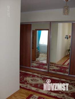 Дом 270м², 2-этажный, участок 10 сот.  