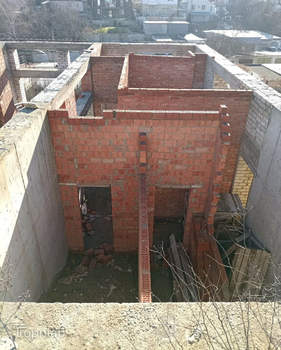 Дом 200м&sup2;, 2-этажный, участок 7 сот.  