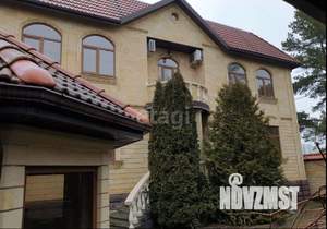 Дом 450м², 3-этажный, участок 5 сот.  