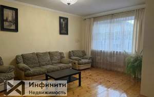Дом 220м², 3-этажный, участок 1 сот.  