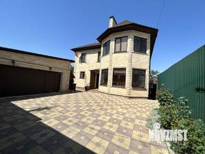 Дом 343м², 3-этажный, участок 6 сот.  