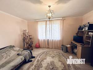 Дом 270м², 2-этажный, участок 10 сот.  