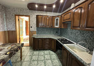 Дом 190м², 2-этажный, участок 7 сот.  