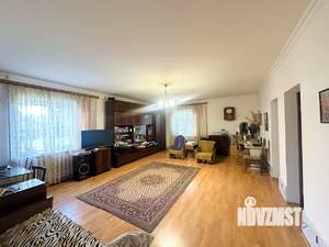 Дом 160м², 2-этажный, участок 5 сот.  