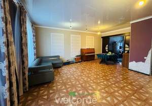 Дом 205м², 2-этажный, участок 5 сот.  