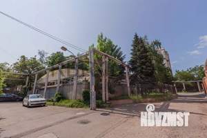 Дом 360м², 2-этажный, участок 13 сот.  