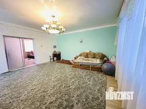 Дом 270м², 2-этажный, участок 10 сот.  