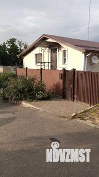 Дом 250м², 2-этажный, участок 6 сот.  