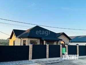 Дом 366м², 2-этажный, участок 8 сот.  