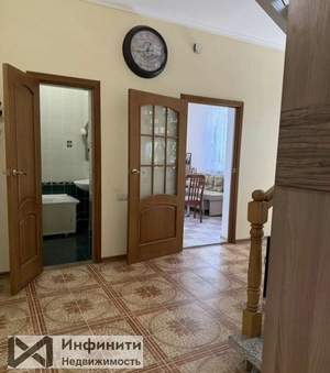 Дом 220м², 3-этажный, участок 1 сот.  