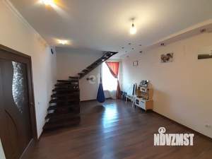 Таунхаус 285м², 3-этажный, участок 3 сот.  