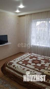 Дом 430м², 3-этажный, участок 11 сот.  