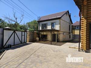 Дом 200м², 2-этажный, участок 7 сот.  