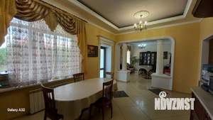 Дом 360м&sup2;, 3-этажный, участок 8 сот.  