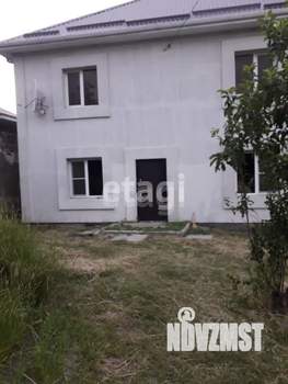 Дом 231м&sup2;, 2-этажный, участок 9 сот.  