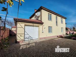 Дом 140м², 2-этажный, участок 4 сот.  