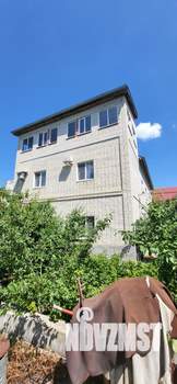 Дом 547м², 3-этажный, участок 6 сот.  