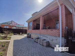 Дом 226м&sup2;, 2-этажный, участок 8 сот.  