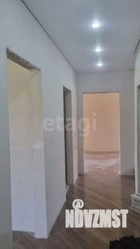 Дом 182м², 2-этажный, участок 6 сот.  