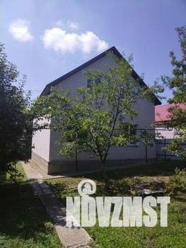 Дом 107м², 2-этажный, участок 6 сот.  