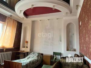 Дом 240м², 3-этажный, участок 11 сот.  