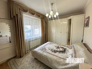 Дом 233м², 2-этажный, участок 3 сот.  