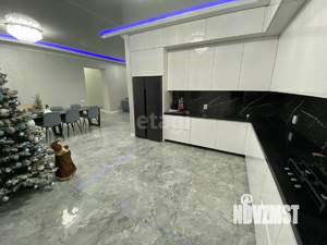 Дом 158м², 1-этажный, участок 10 сот.  