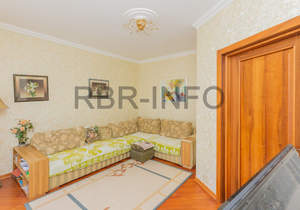 Дом 371м², 4-этажный, участок 0 сот.  