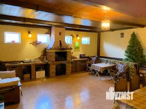 Дом 350м², 2-этажный, участок 9 сот.  