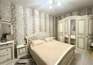 Дом 300м&sup2;, 2-этажный, участок 8 сот.  