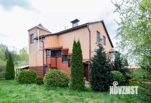 Дом 150м², 3-этажный, участок 25 сот.  