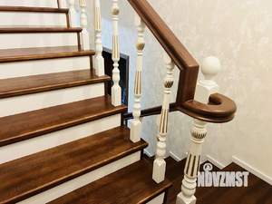 Дом 220м², 2-этажный, участок 6 сот.  