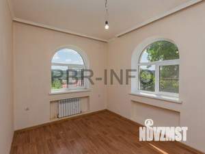 Дом 141м², 3-этажный, участок 6 сот.  
