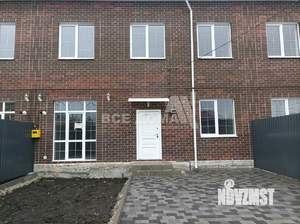 Таунхаус 180м², 2-этажный, участок 1 сот.  