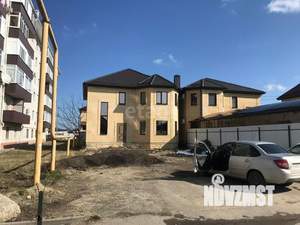 Дом 210м², 2-этажный, участок 4 сот.  