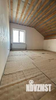 Коттедж 174м², 2-этажный, участок 6 сот.  