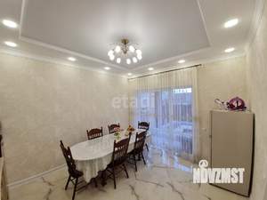 Дом 180м², 2-этажный, участок 3 сот.  