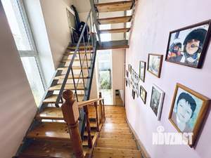 Дом 270м², 2-этажный, участок 10 сот.  