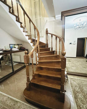 Дом 211м², 2-этажный, участок 3 сот.  