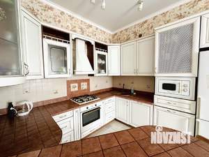 Дом 125м&sup2;, 2-этажный, участок 6 сот.  