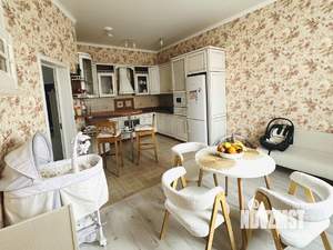 Дом 125м&sup2;, 2-этажный, участок 6 сот.  