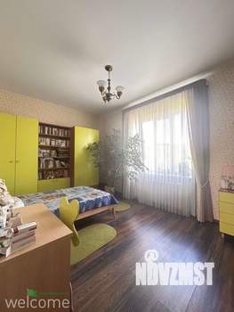 Дом 217м², 2-этажный, участок 6 сот.  