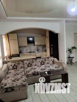 Дом 154м², 2-этажный, участок 5 сот.  