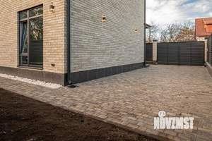 Дом 195м², 2-этажный, участок 5 сот.  