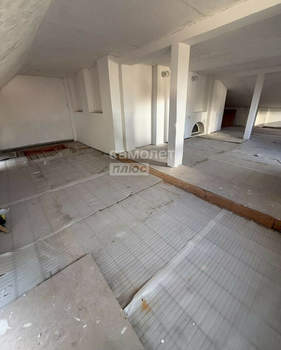 Дом 220м², 3-этажный, участок 11 сот.  